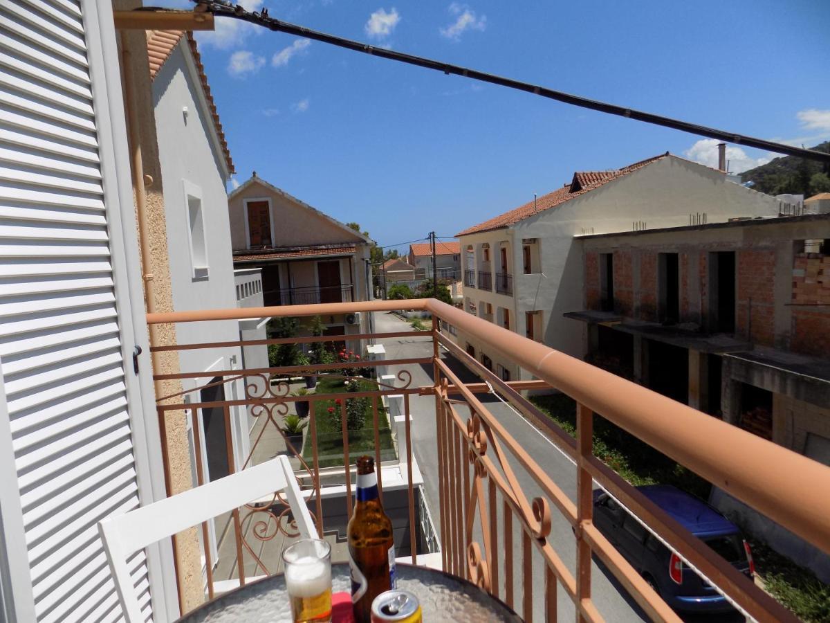 Afrodite Spacious Apartments! Ajía Effimía Kültér fotó