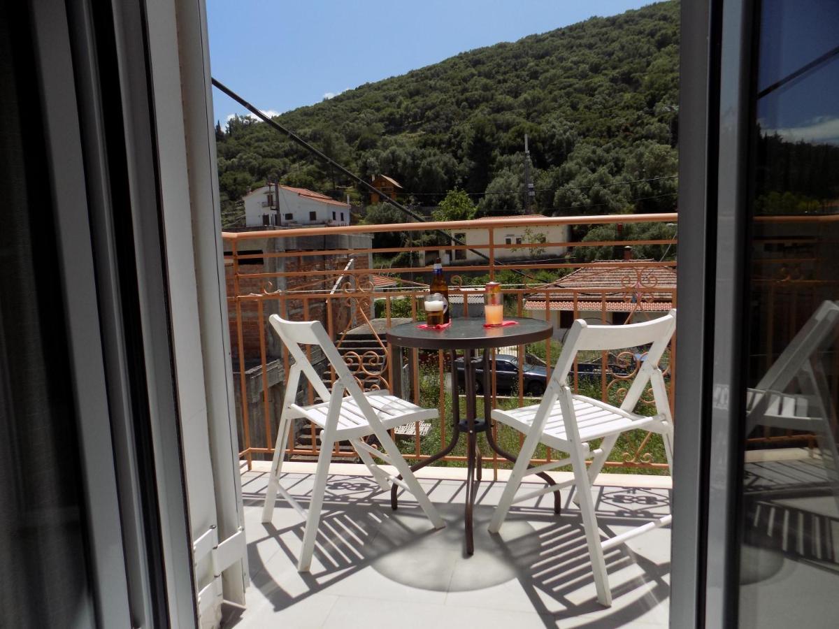 Afrodite Spacious Apartments! Ajía Effimía Kültér fotó