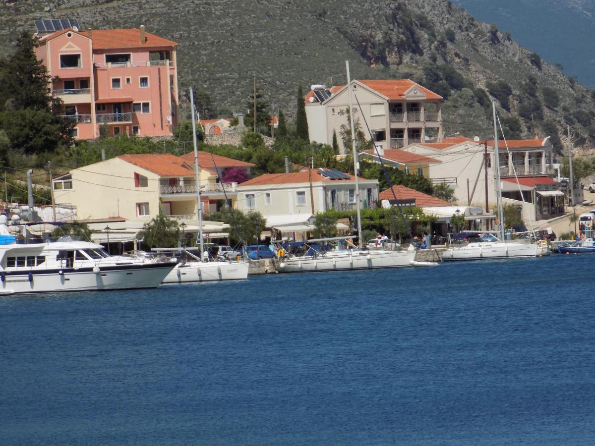 Afrodite Spacious Apartments! Ajía Effimía Kültér fotó